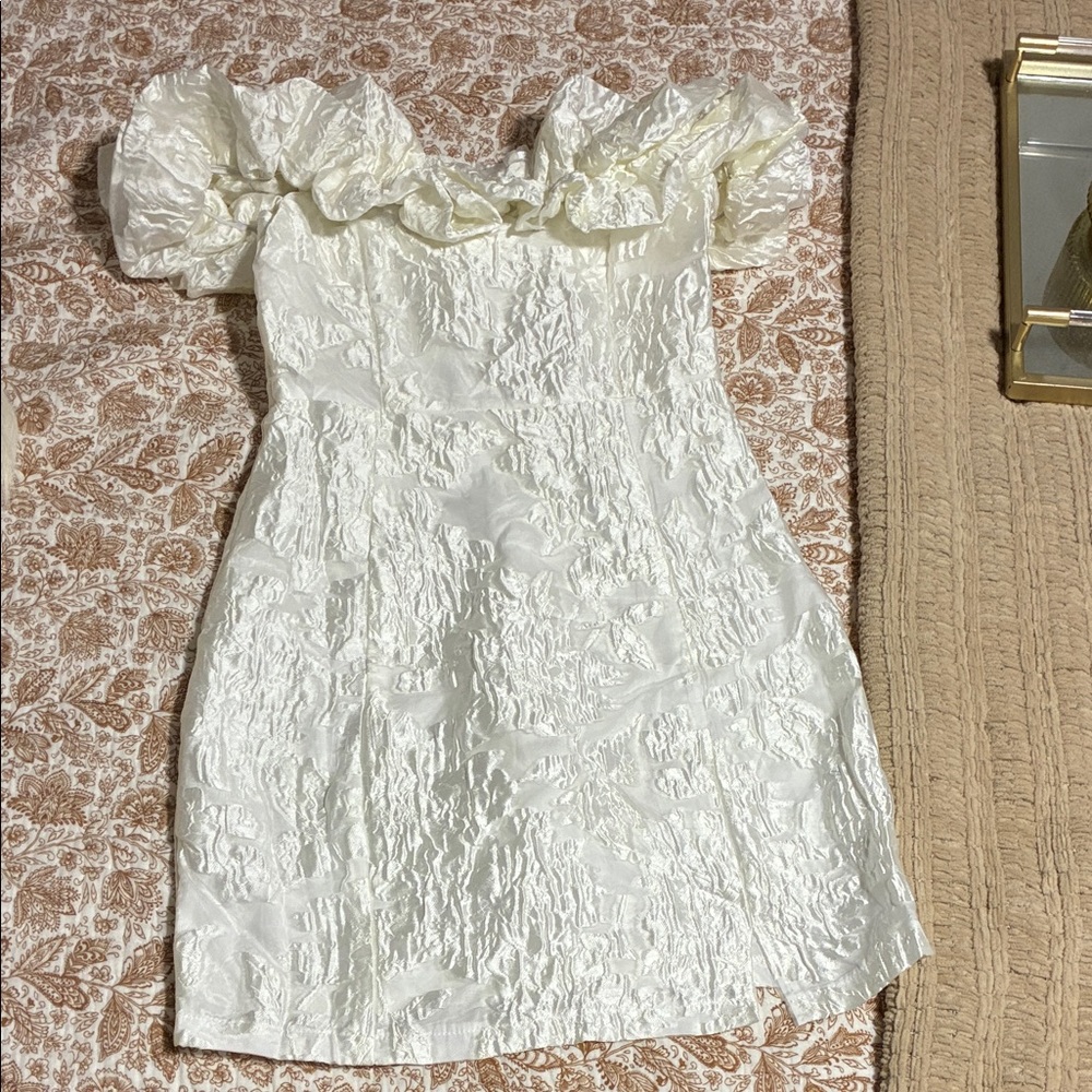 Memoire Off-Shoulder Textured Mini White Dress